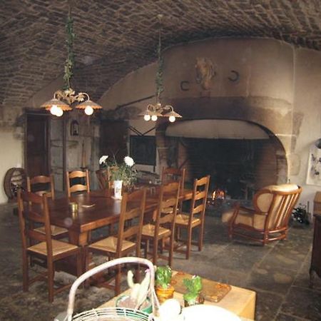 Château de Flée Semur-en-Auxois Exterior foto