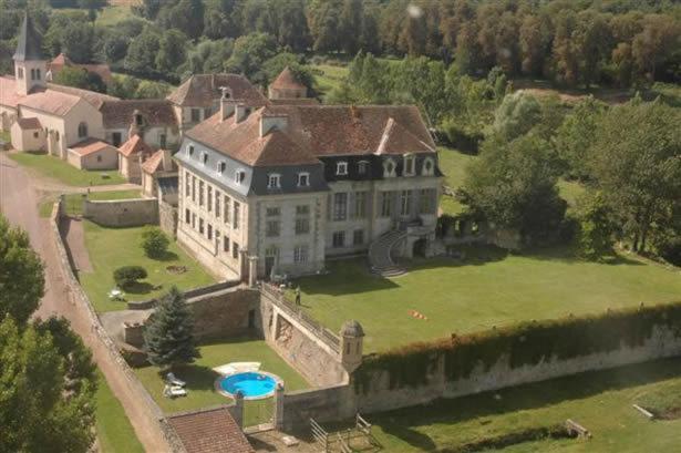 Château de Flée Semur-en-Auxois Exterior foto