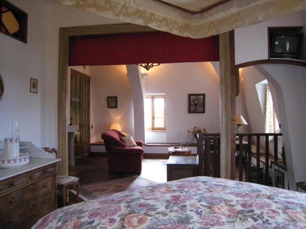 Château de Flée Semur-en-Auxois Quarto foto
